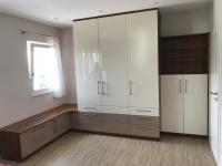kleiderschrank